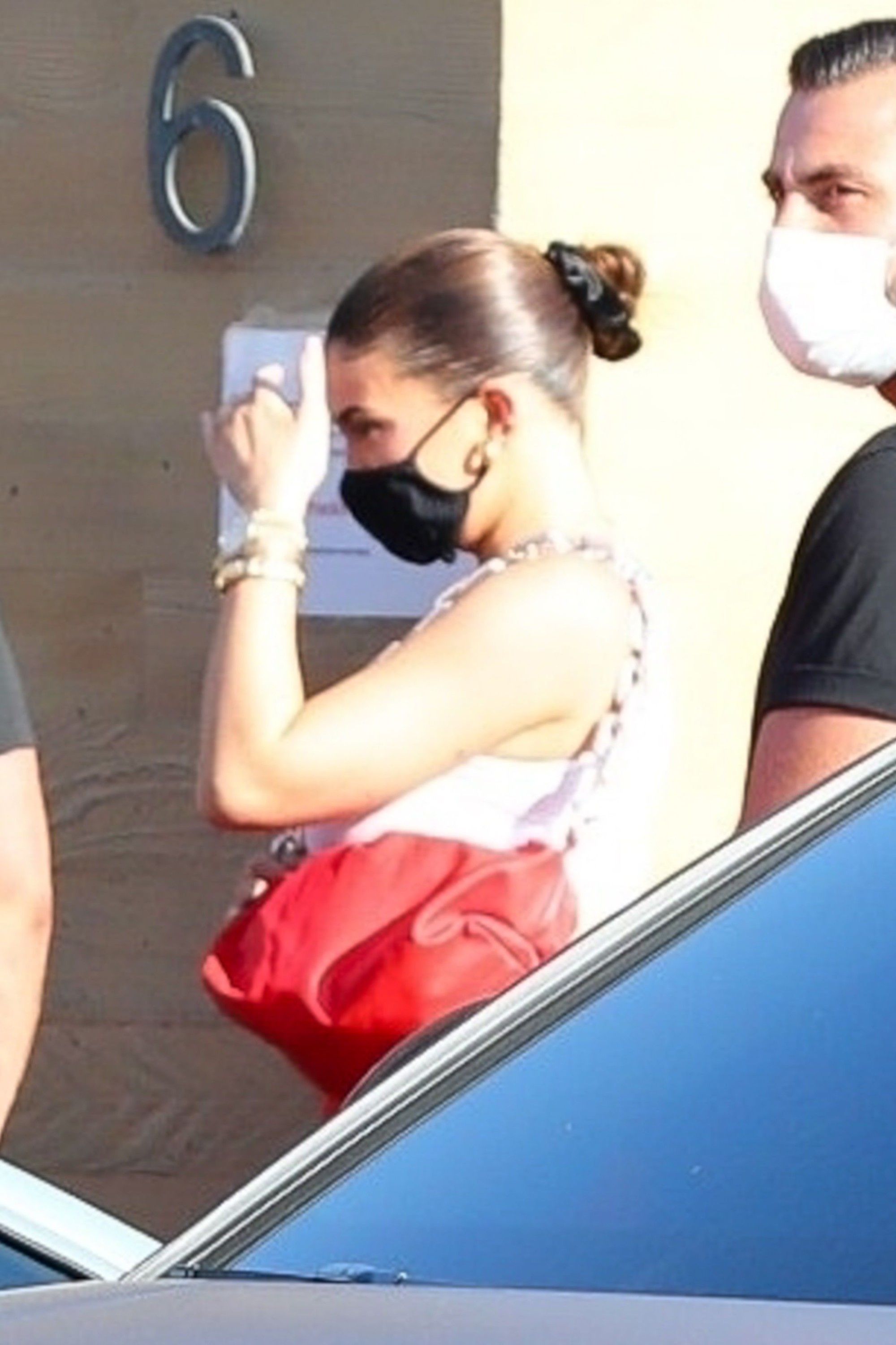Access_Kardashian_001.jpg