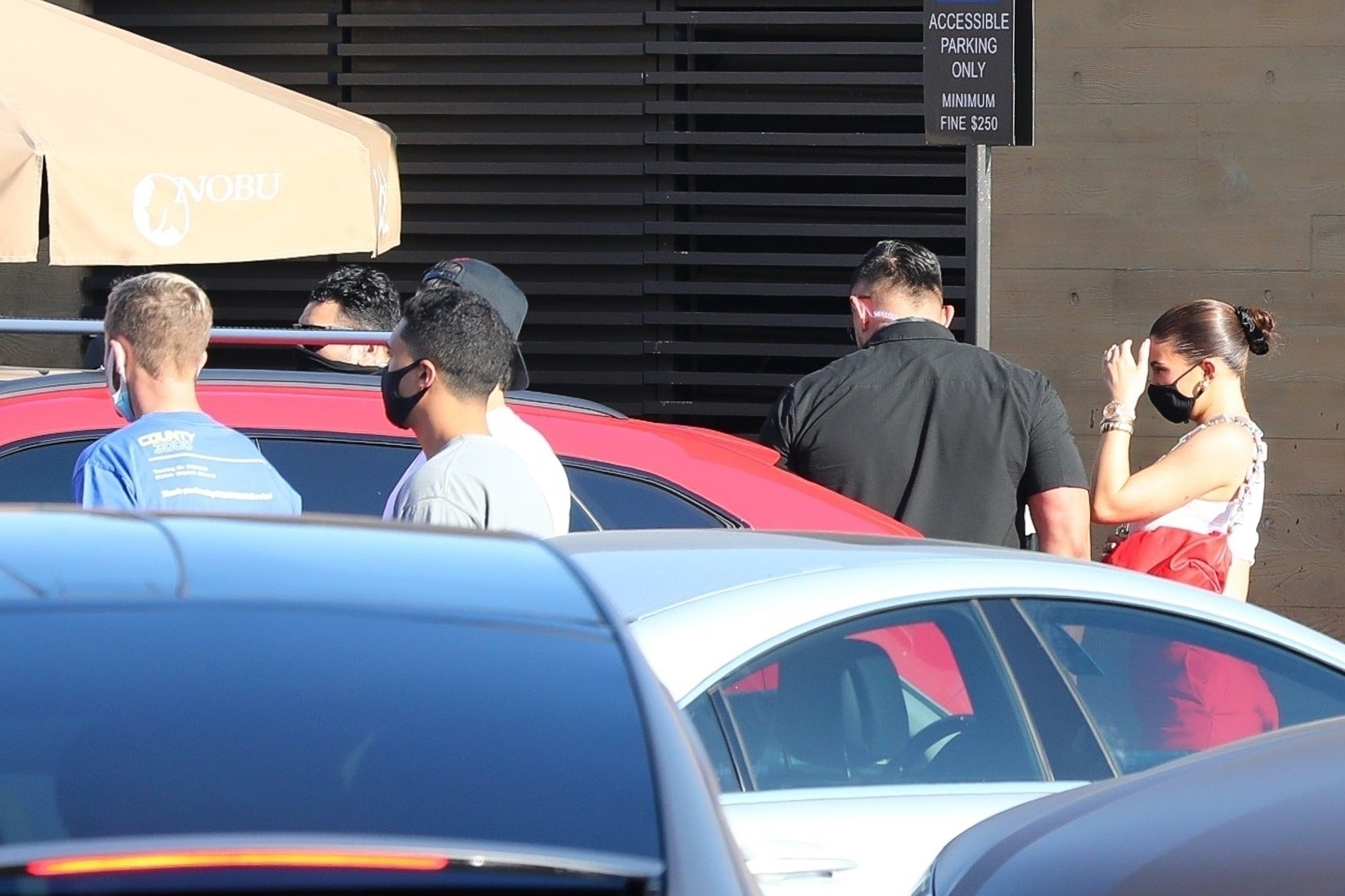 Access_Kardashian_006.jpg