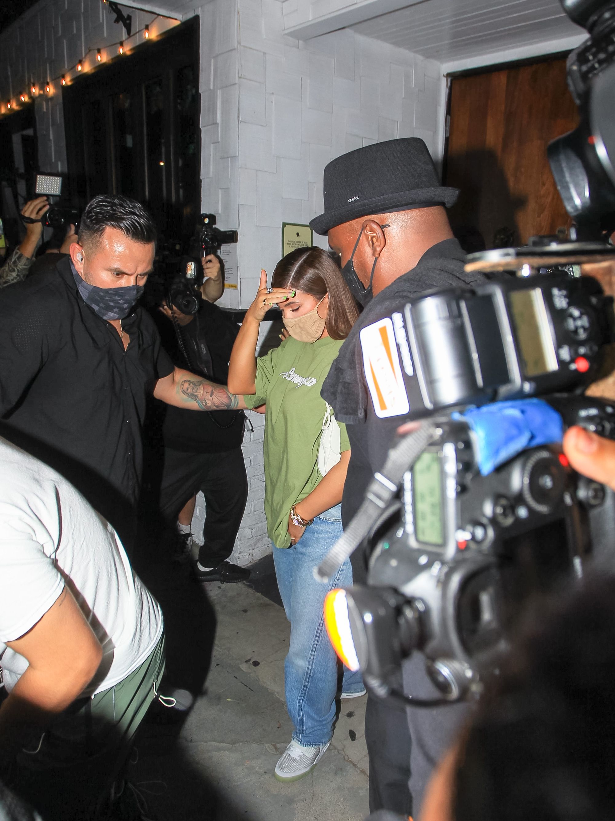 Access_Kardashian_002.jpg