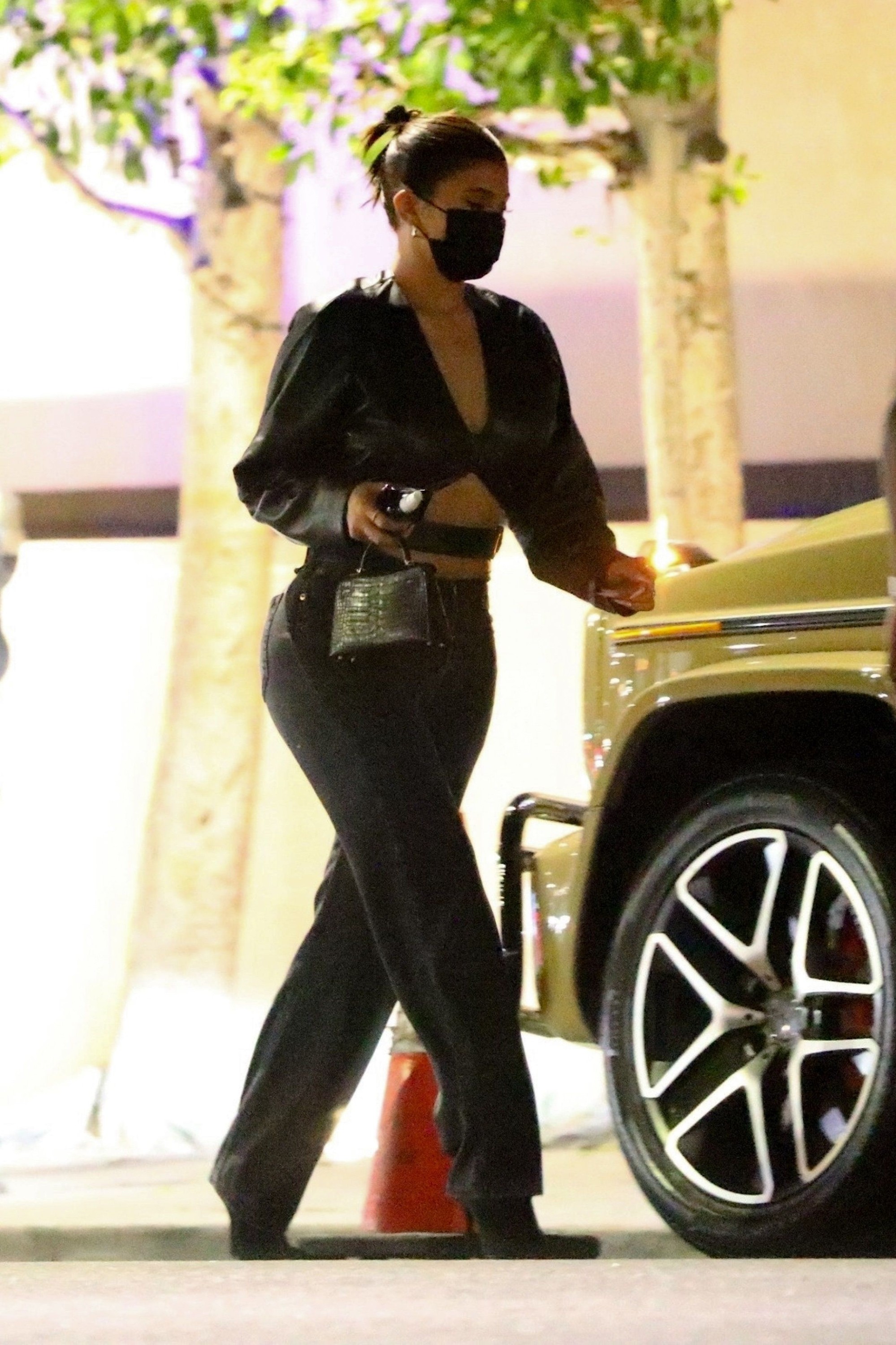 Access_Kardashian_002.jpg