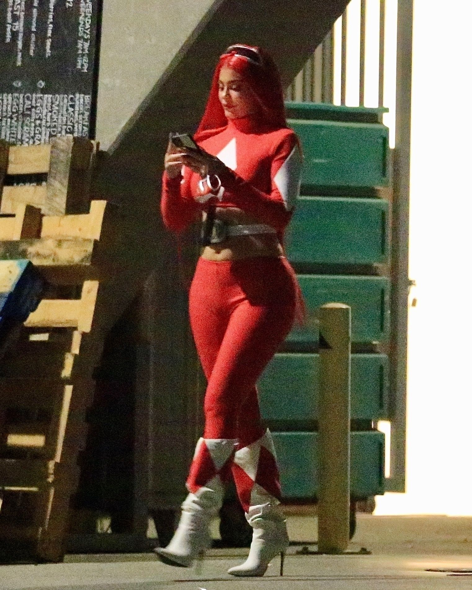 Access_Kardashian_002.jpg