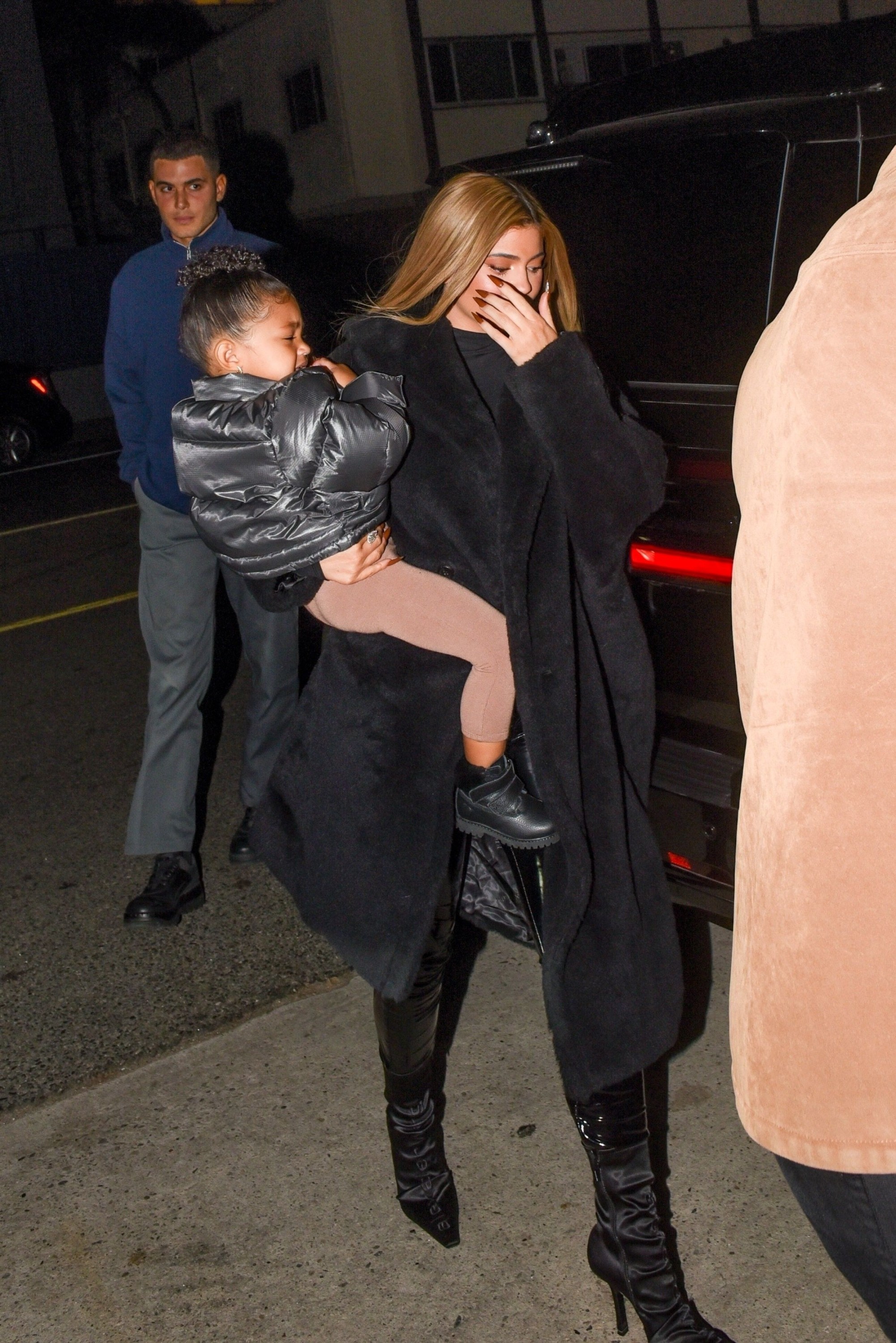 Access_Kardashian_011.jpg