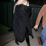 Access_Kardashian_003.jpg