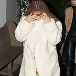 Access_Kardashian_006~0.jpg