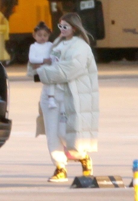 Access_Kardashian_005.jpg