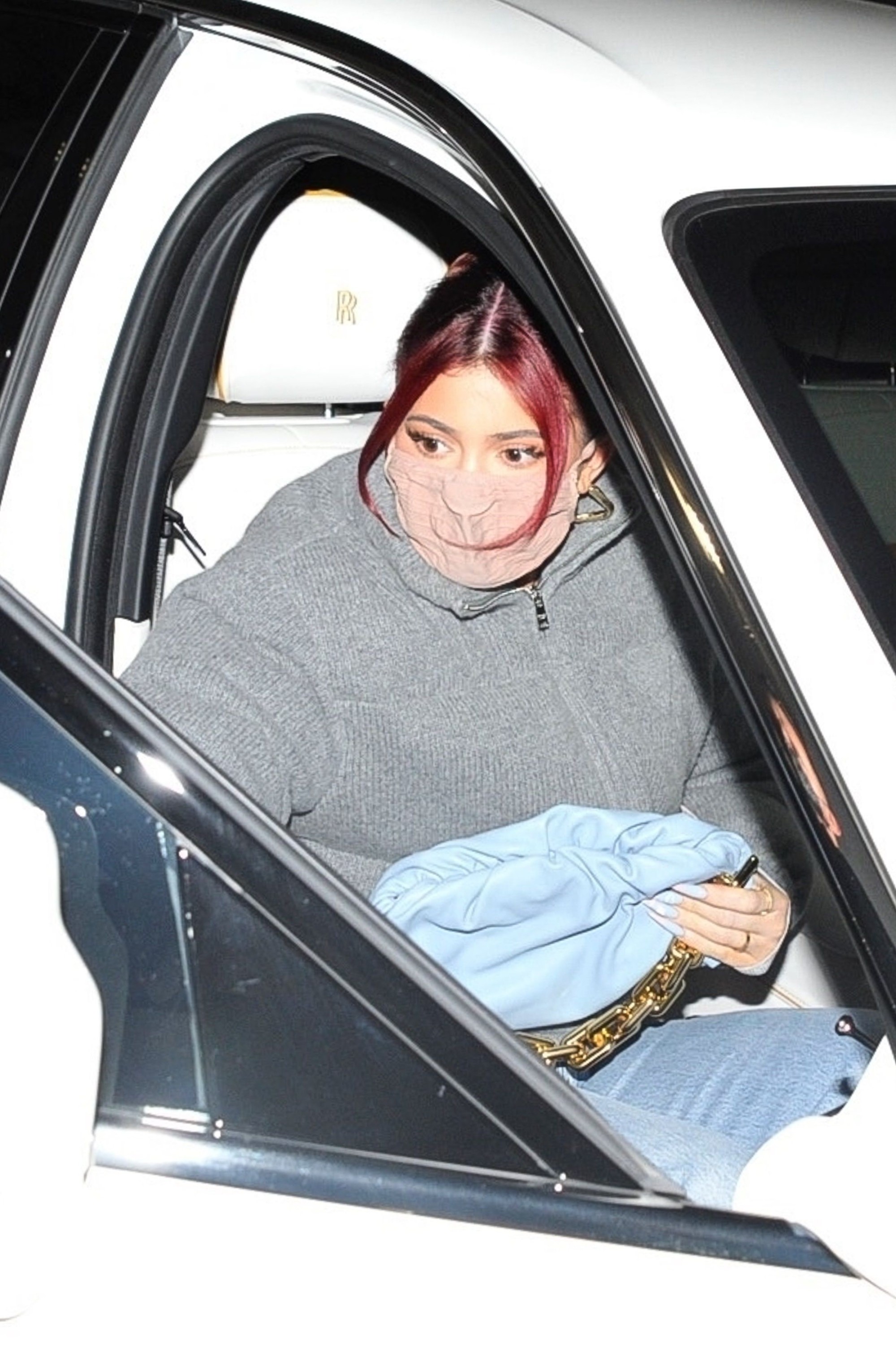 Access_Kardashian_008~0.jpg