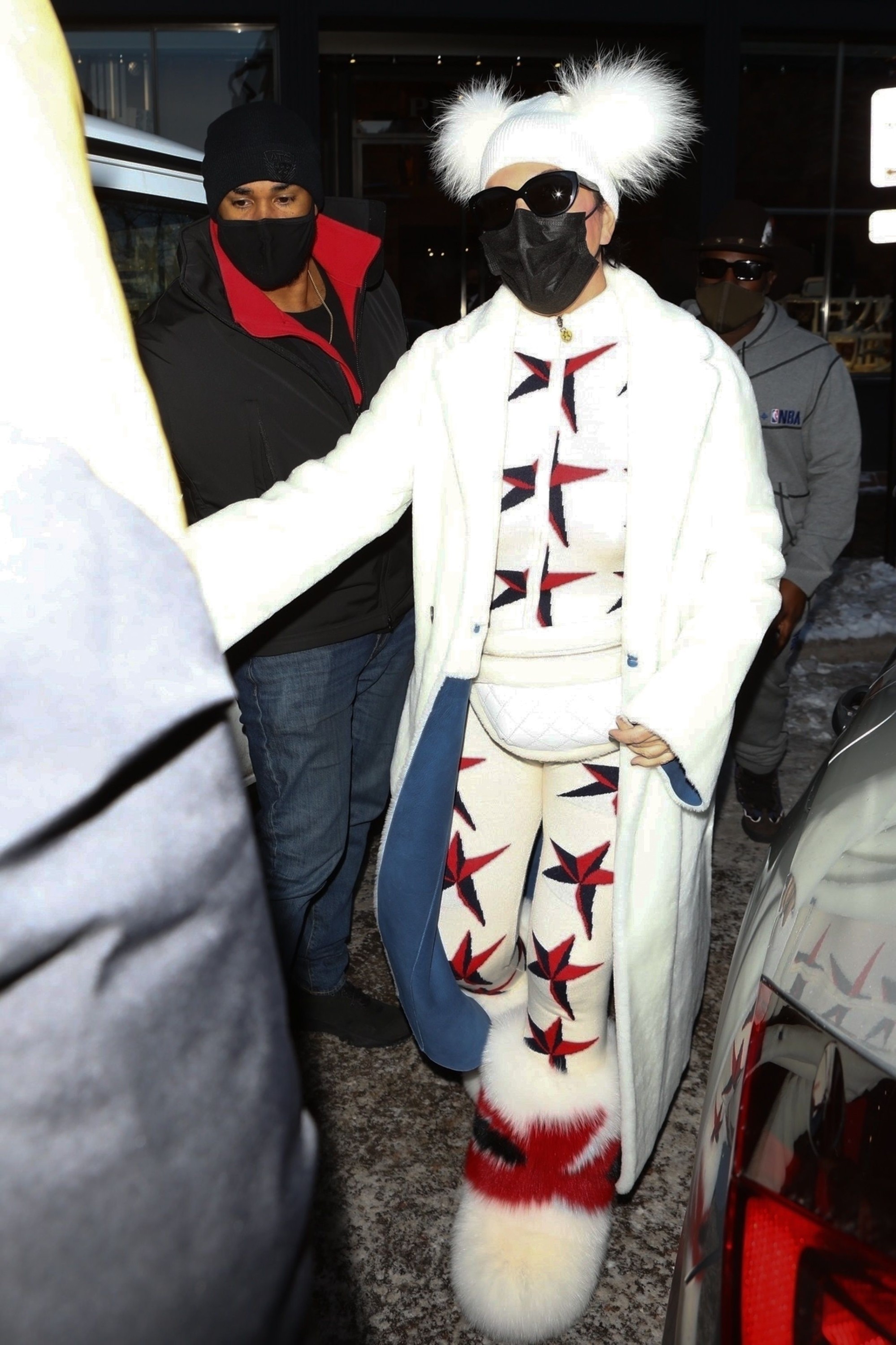 Access_Kardashian_002.jpg