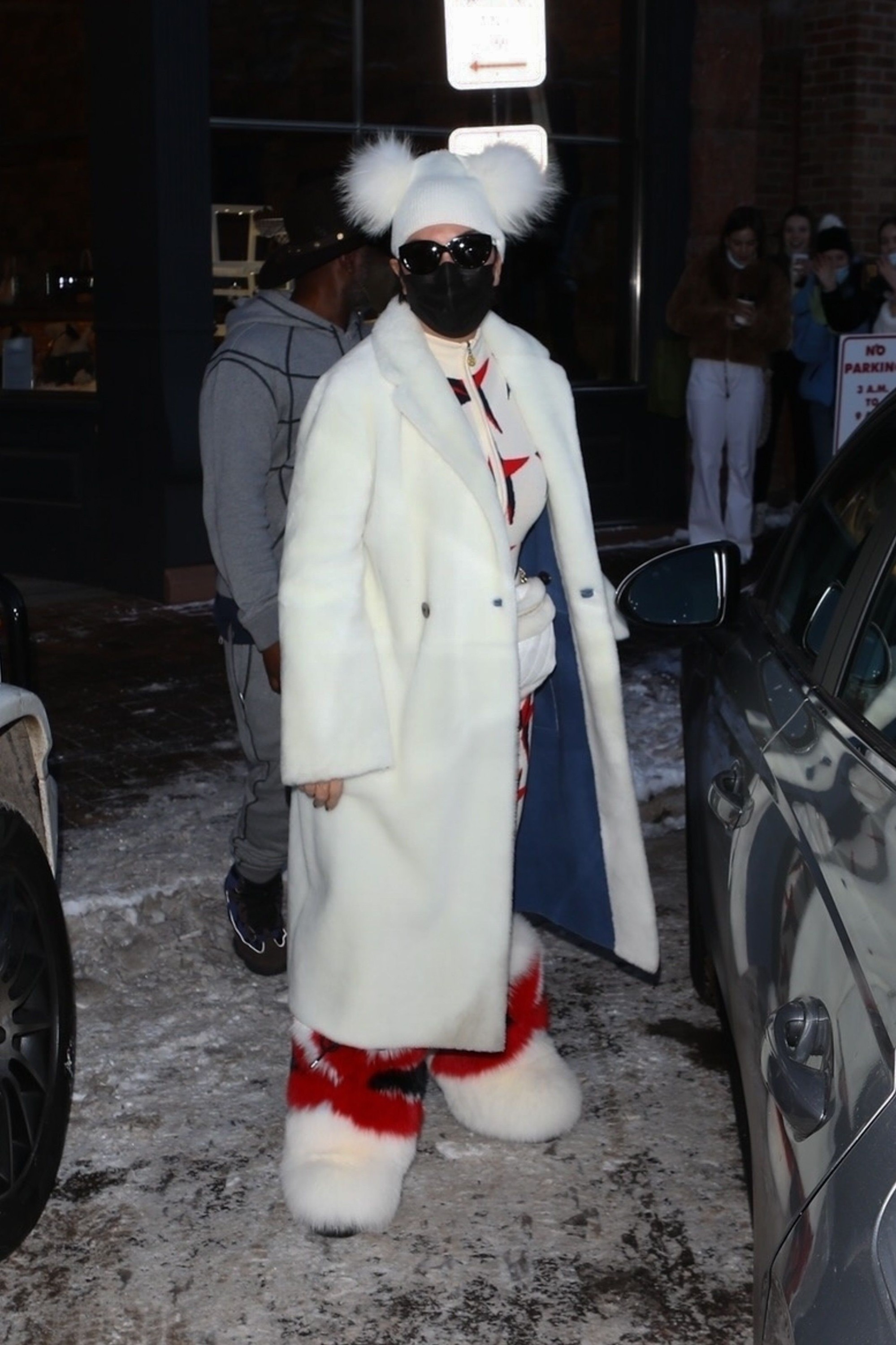 Access_Kardashian_005.jpg