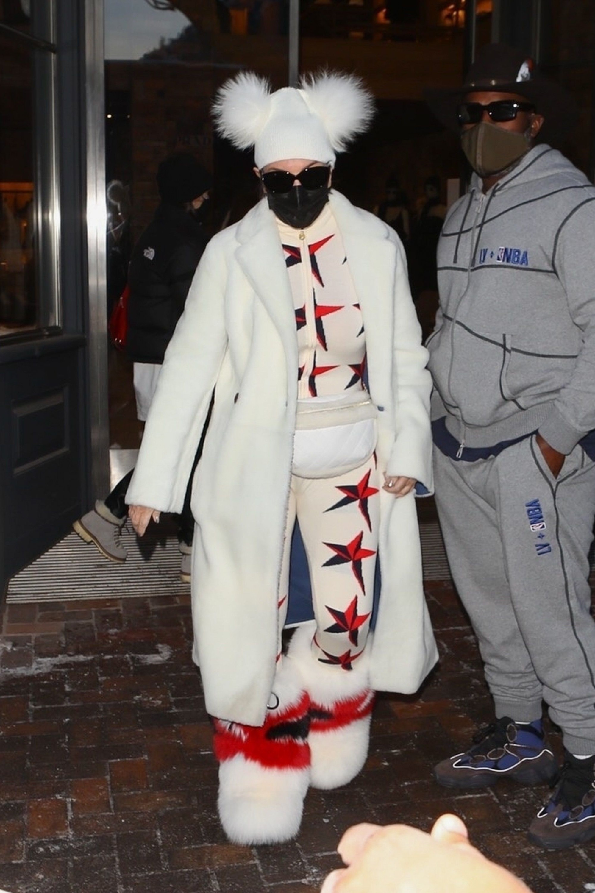 Access_Kardashian_007.jpg
