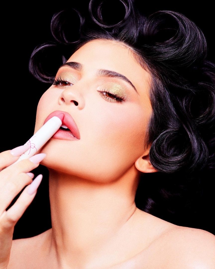 Access_Kardashian_004.jpg