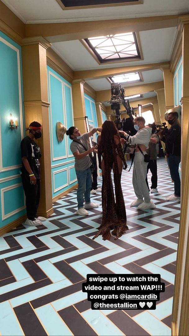 Access_Kardashian_048~1.jpg