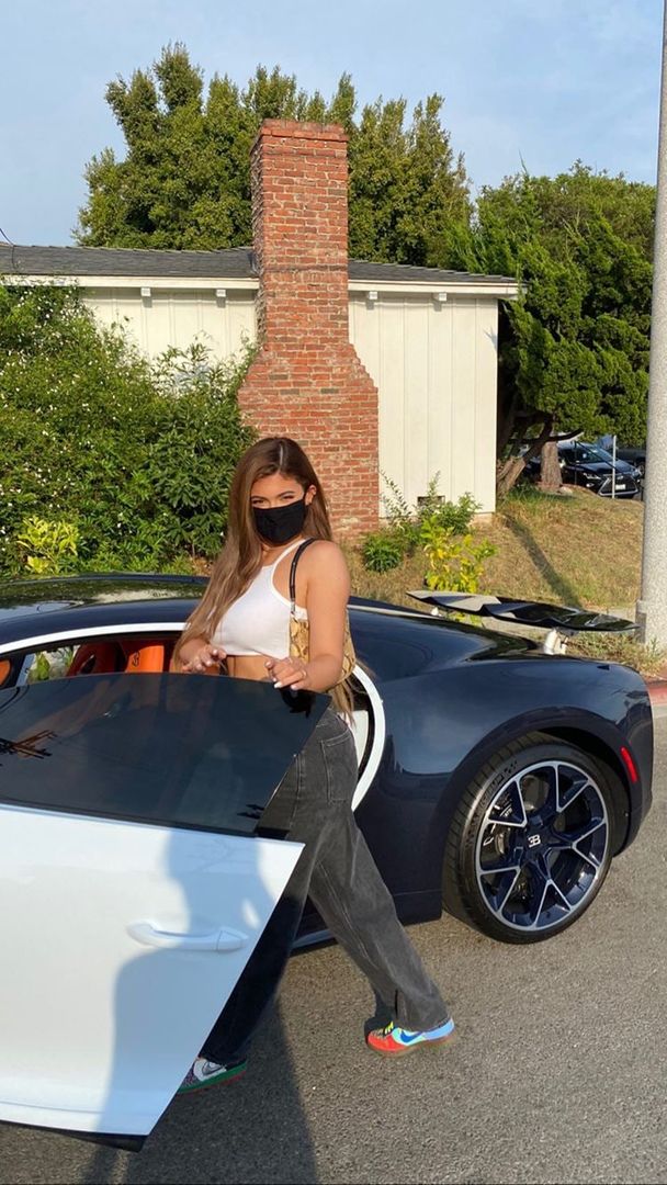 Access_Kardashian_064~2.jpg