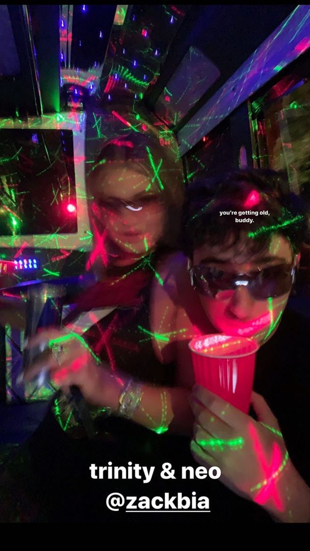 Access_Kardashian_091~1.jpg