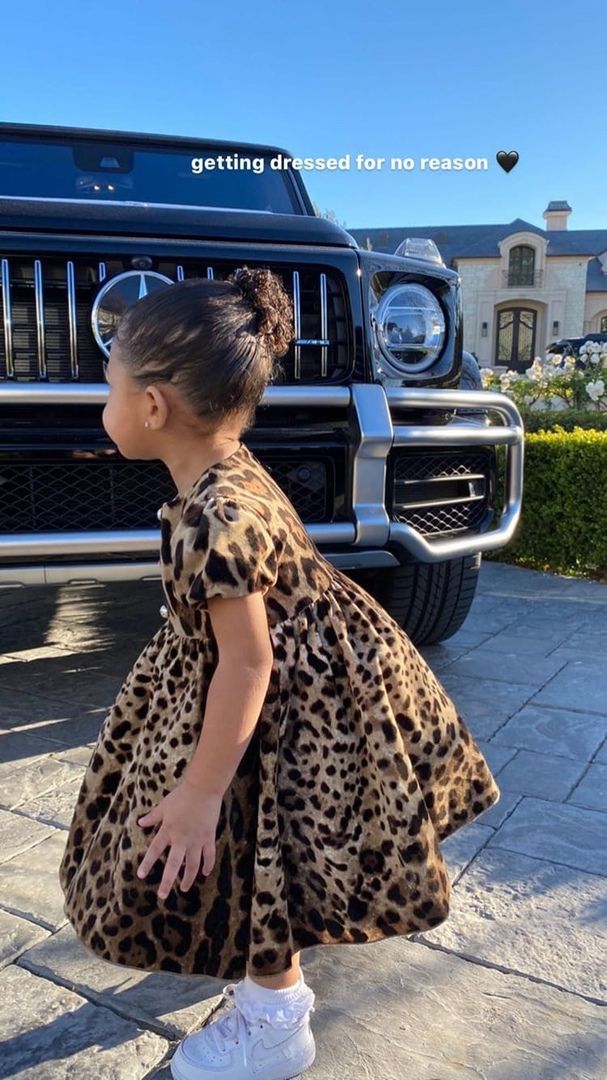 Access_Kardashian_099~0.jpg