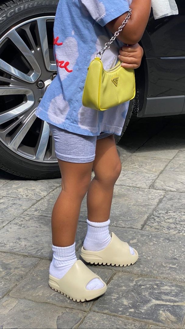 Access_Kardashian_144~1.jpg