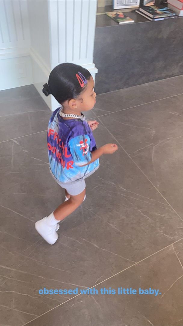 Access_Kardashian_194~0.jpg