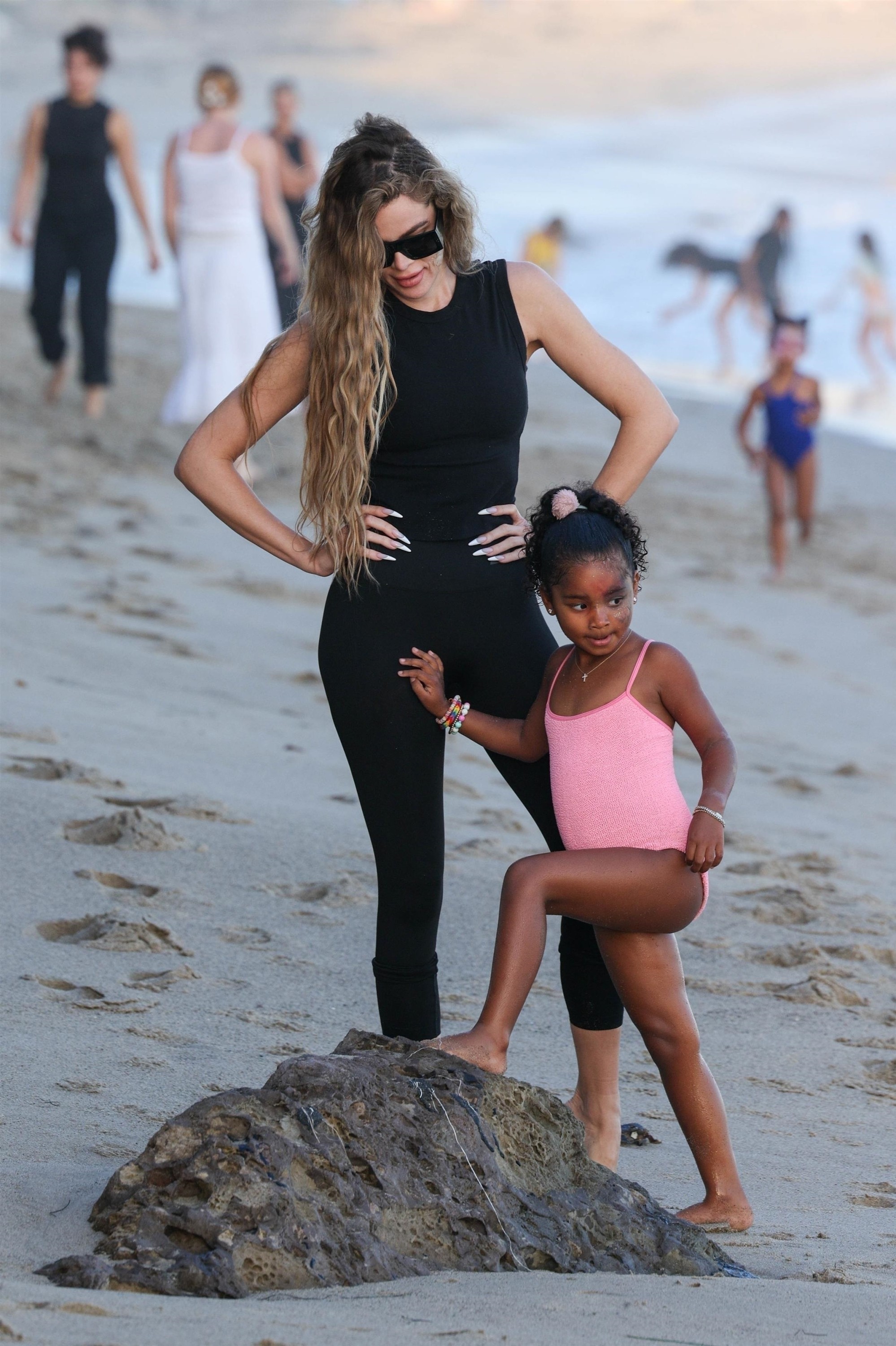 Access_Kardashian_102.jpg