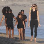 Access_Kardashian_002.jpg