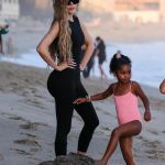 Access_Kardashian_107.jpg