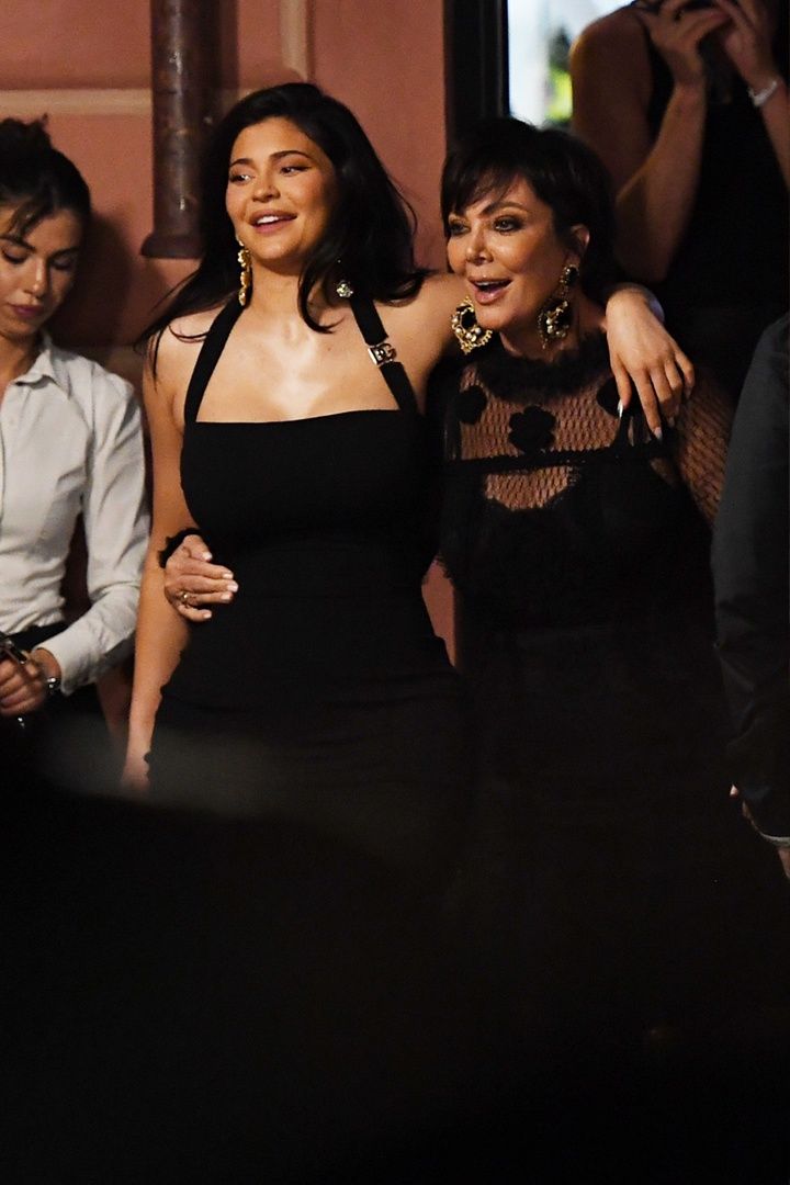 Access_Kardashian_004~0.jpg