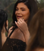 Access_Kardashian_004~0.jpg