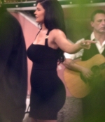 Access_Kardashian_009~0.jpg
