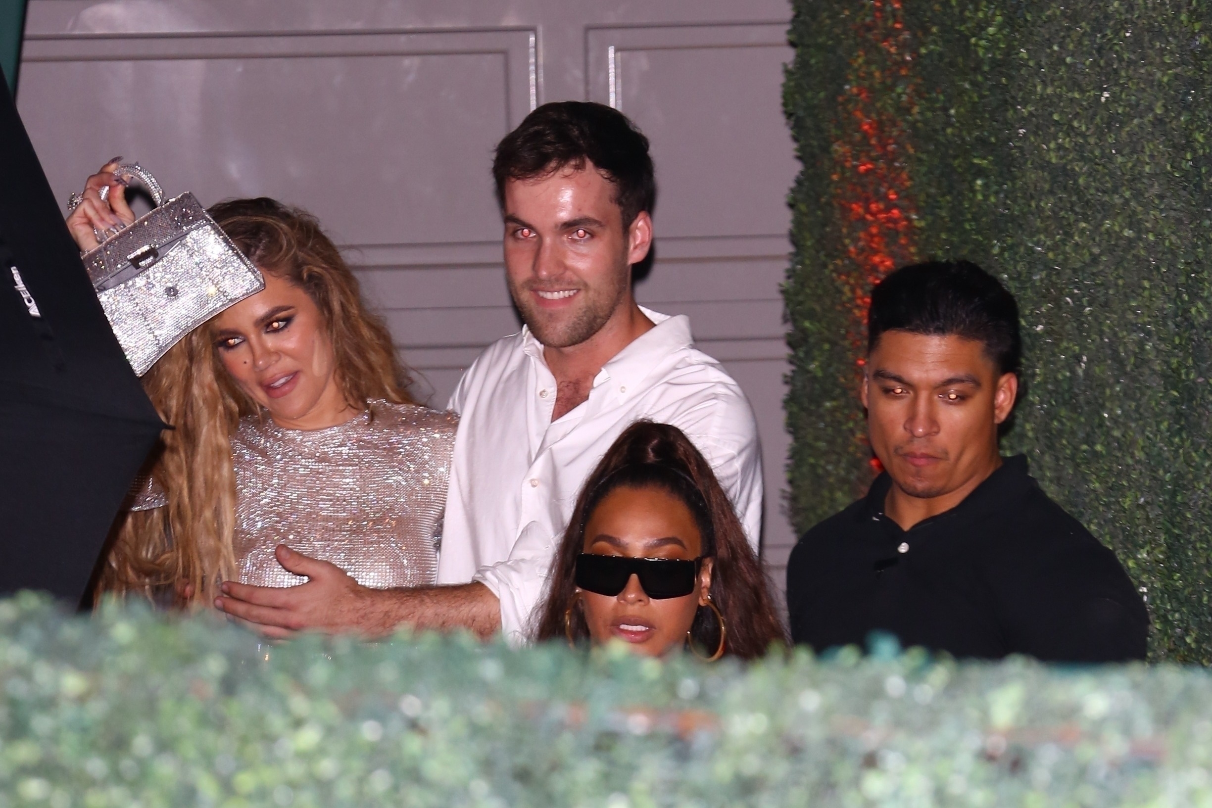 Access_Kardashian_005.jpg