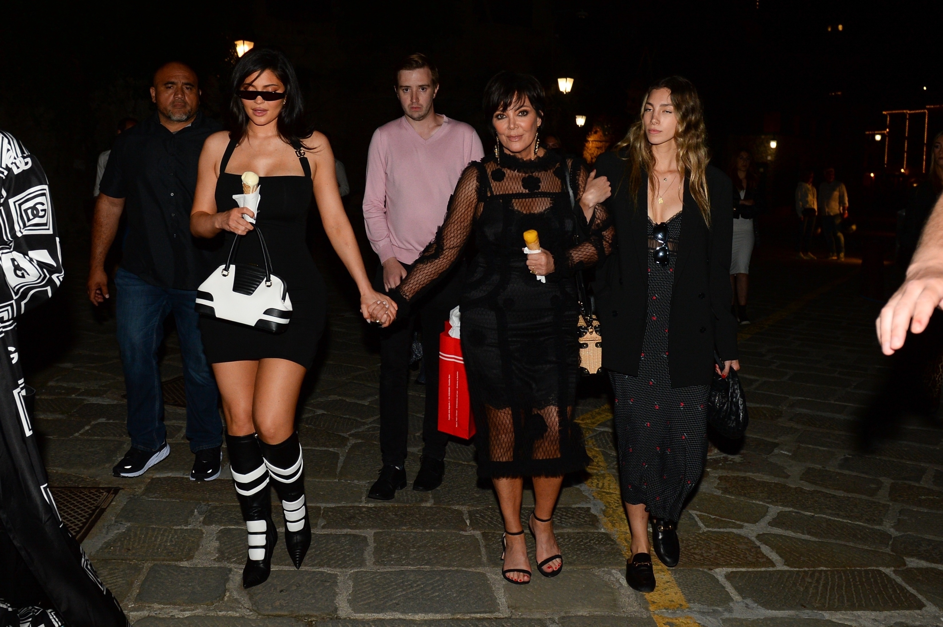 Access_Kardashian_012.jpg