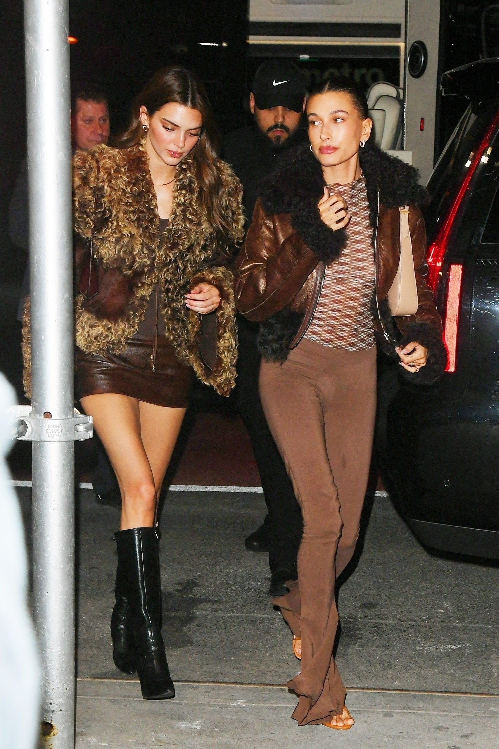 Access_Kardashian_003.jpg