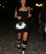 Access_Kardashian_003.jpg