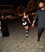 Access_Kardashian_011~0.jpg