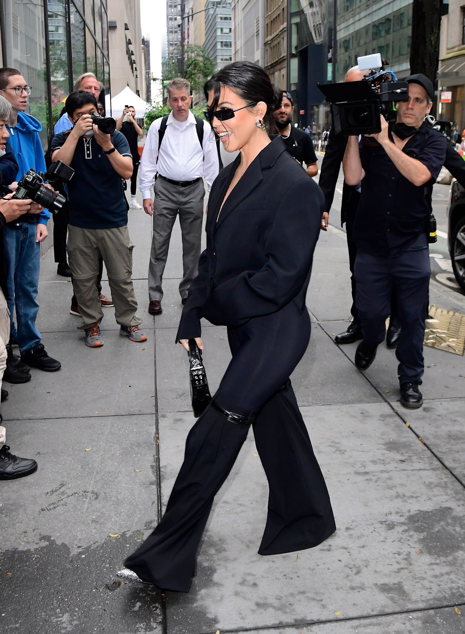 Access_Kardashian_001.jpg
