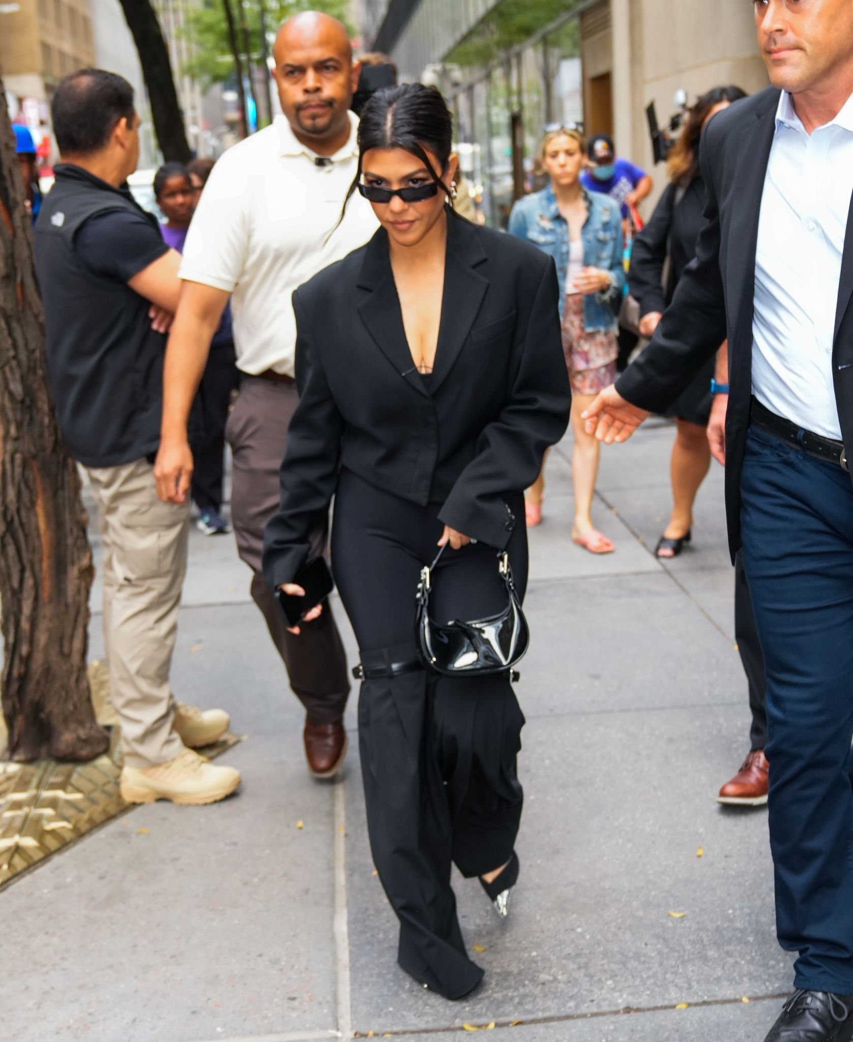 Access_Kardashian_001.jpg