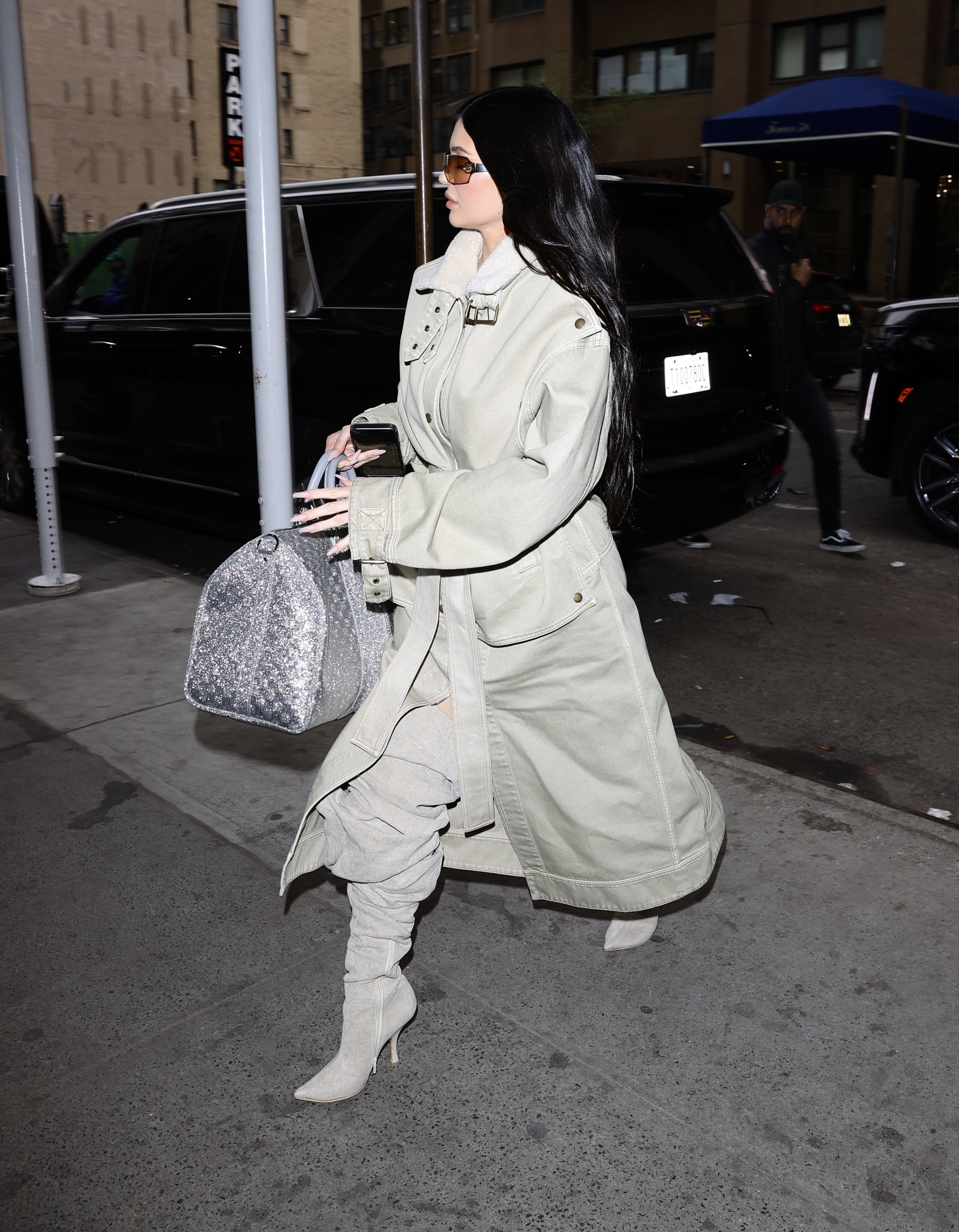 Access_Kardashian_004.jpg