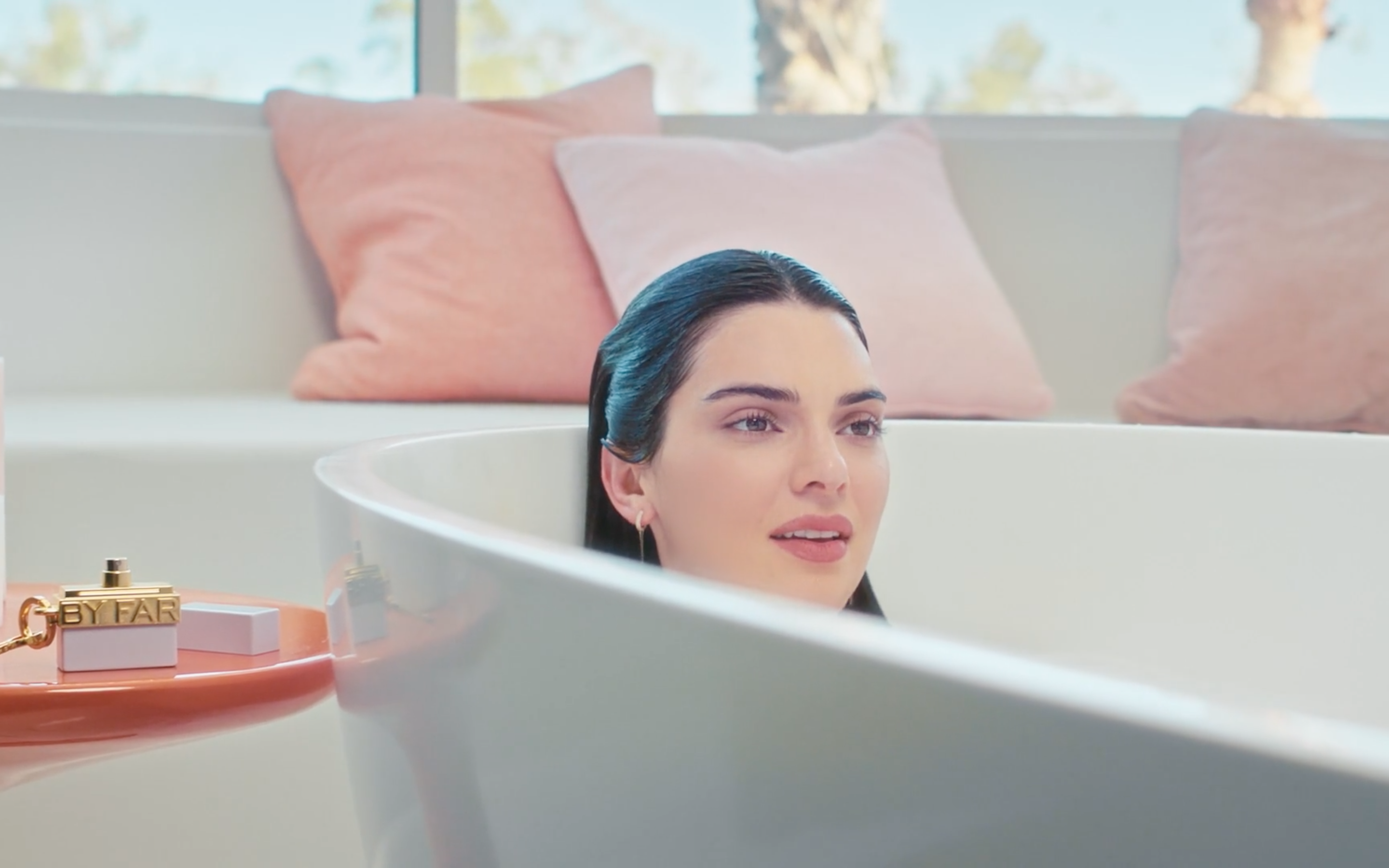 Access_Kardashian_002.png