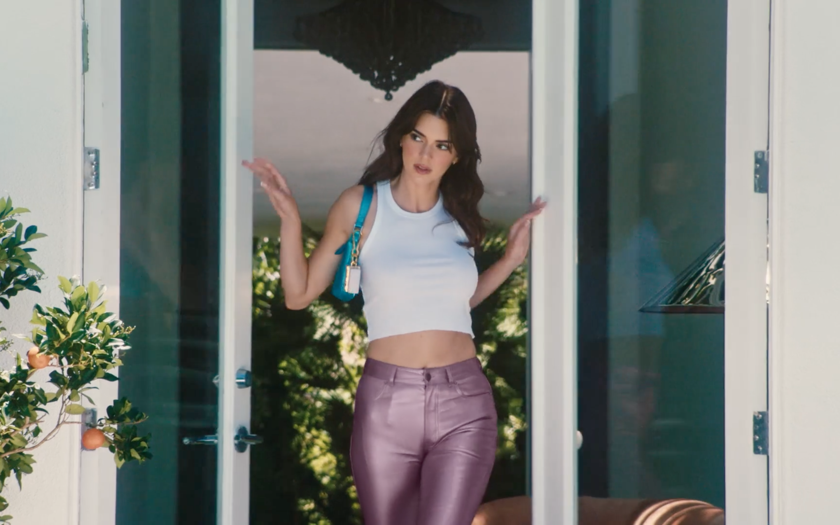 Access_Kardashian_013.png