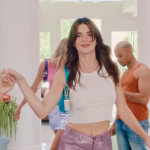 Access_Kardashian_014.png