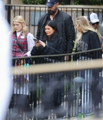 Access_Kardashian_001.jpg