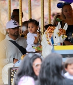 Access_Kardashian_011.jpg