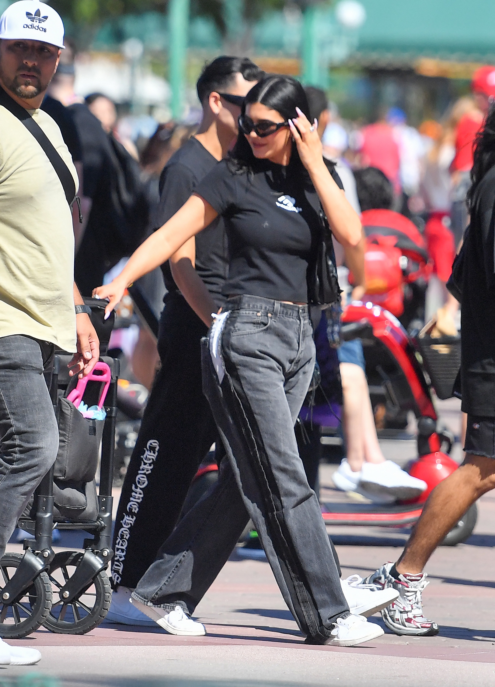 Access_Kardashian_002.jpg