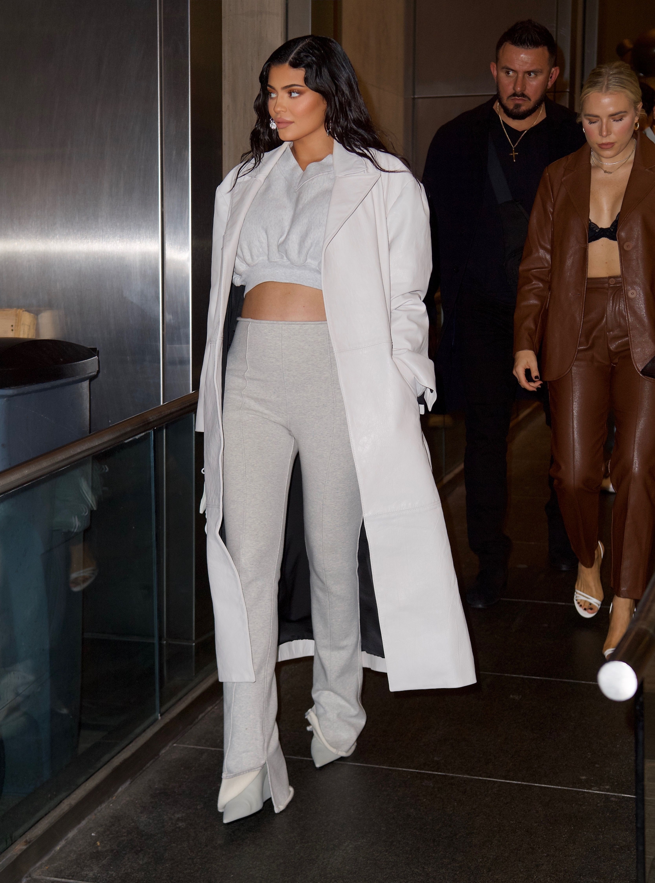 Access_Kardashian_001.jpg