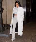 Access_Kardashian_003.jpg