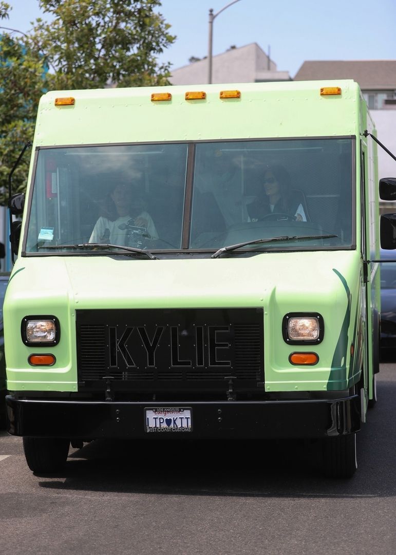 Access_Kardashian_030.jpg