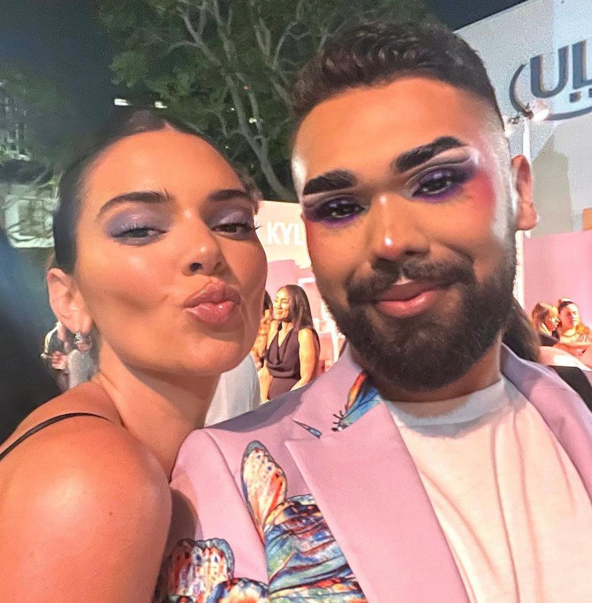 Access_Kardashian_004.jpg