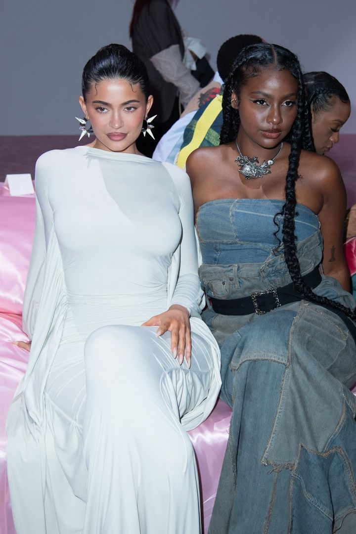 Access_Kardashian_004.jpg