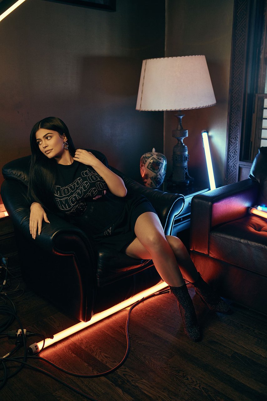 Access_Kardashian_003.jpg