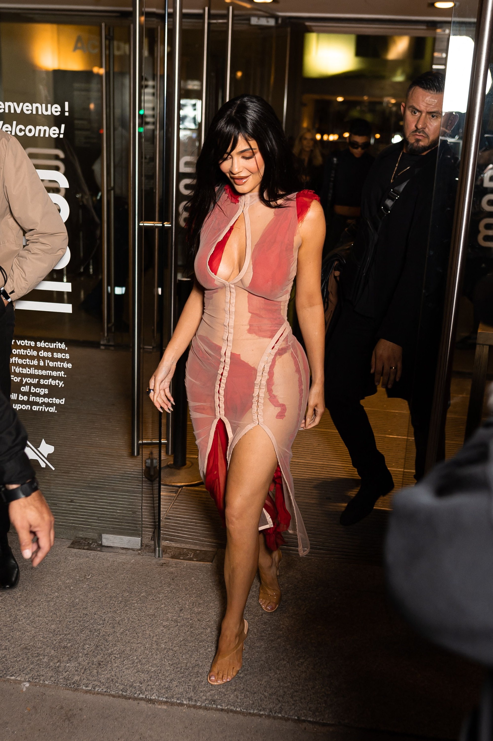 Access_Kardashian_003.jpg