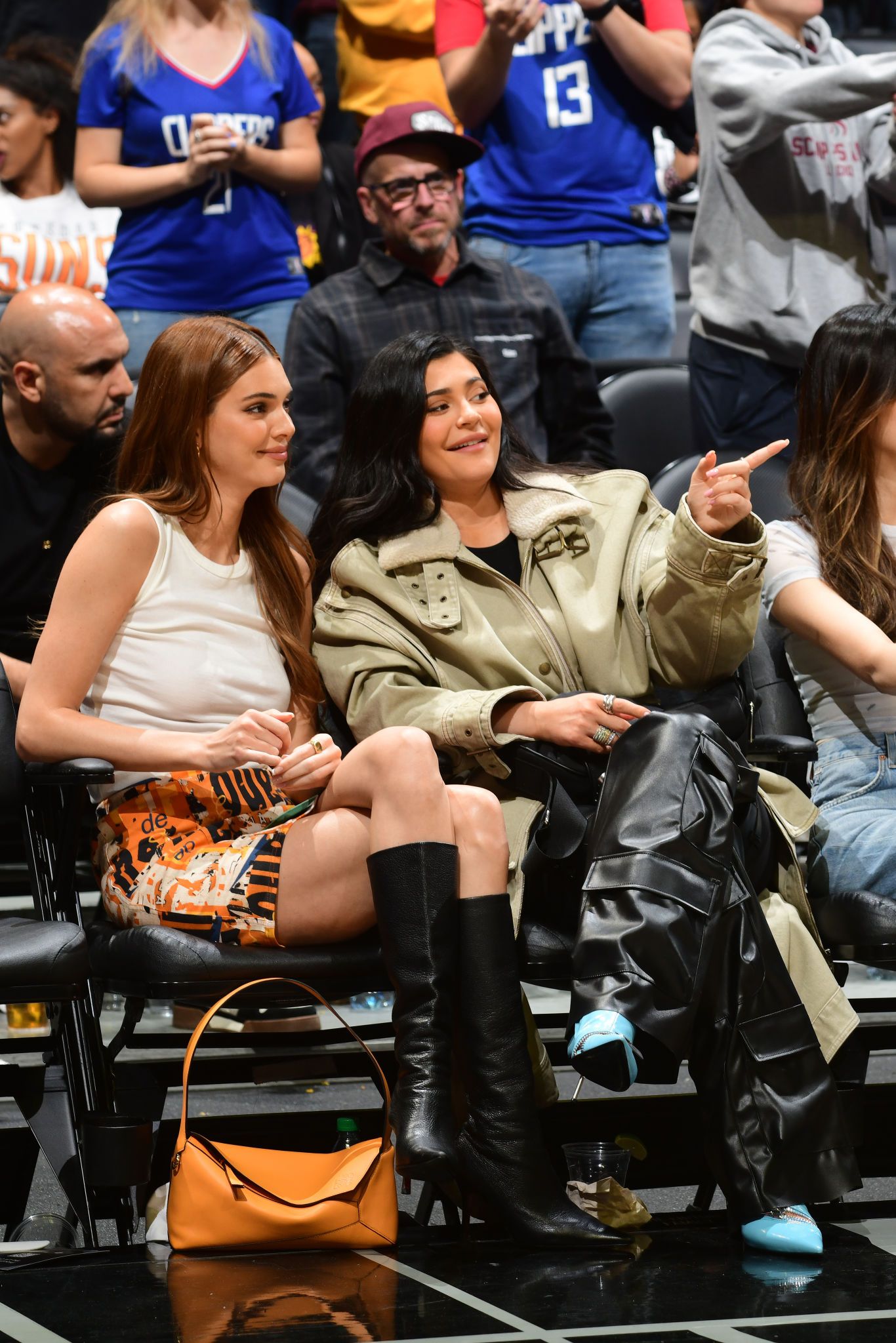 Access_Kardashian009.jpg