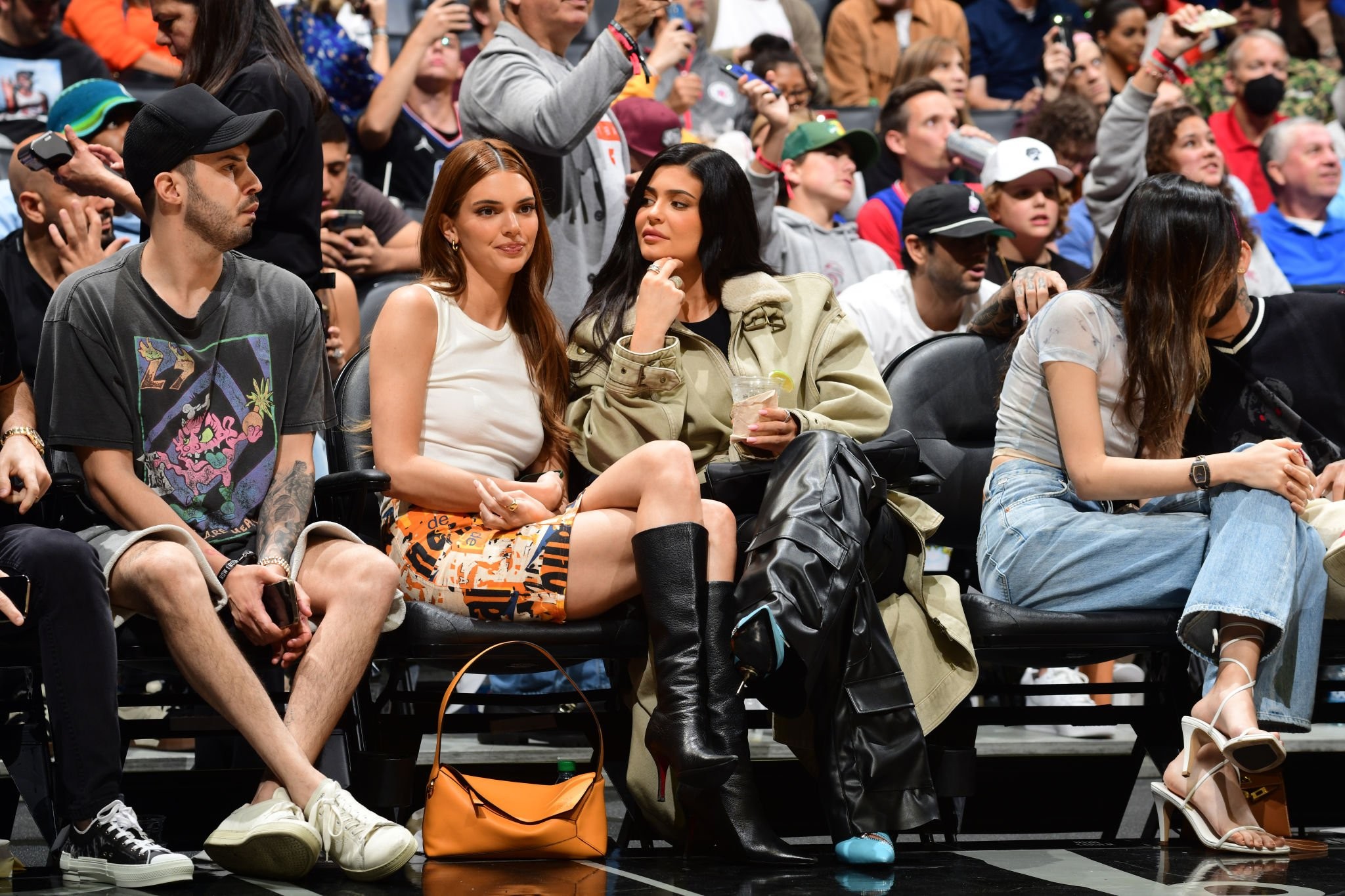 Access_Kardashian_010.jpg