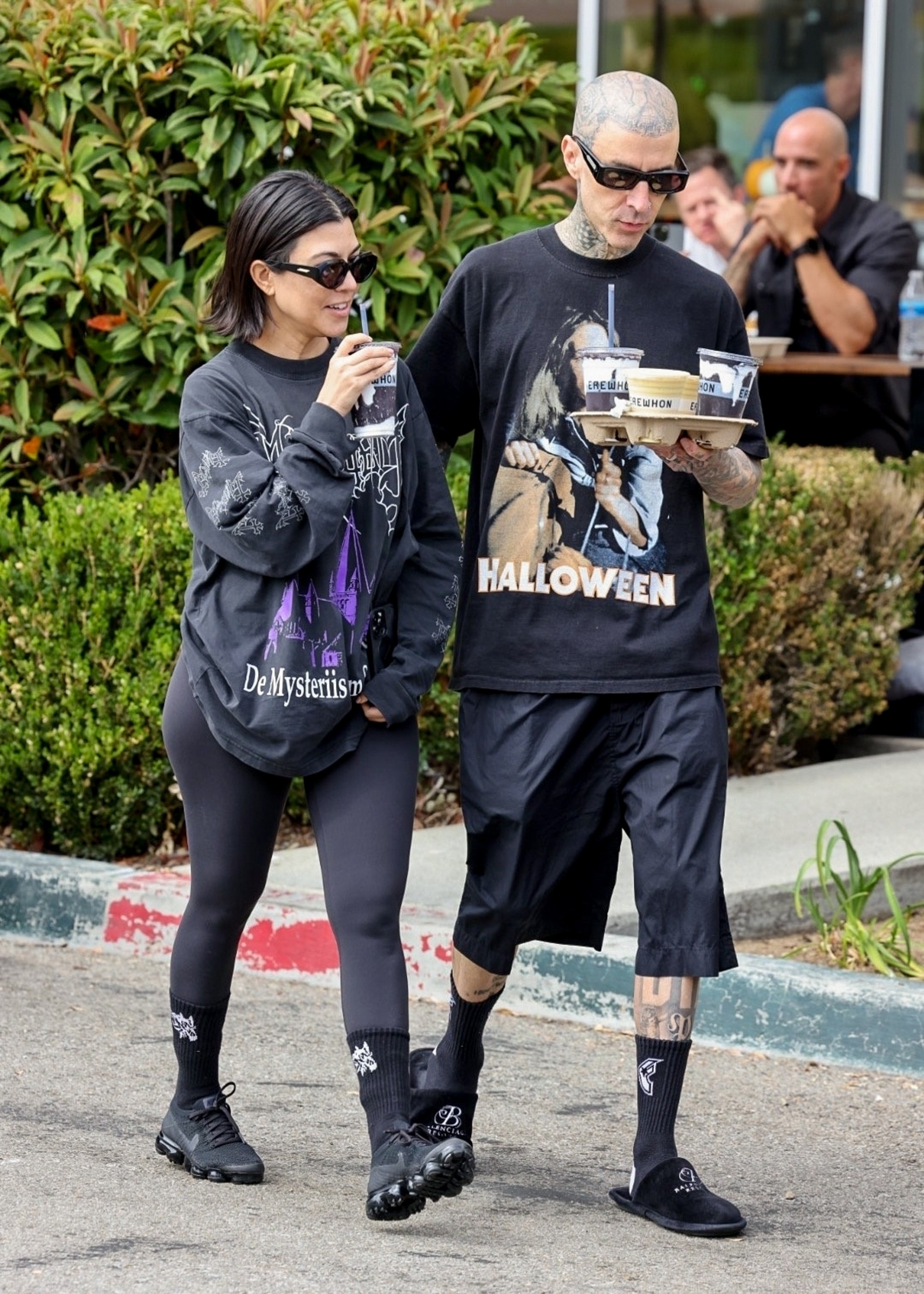 Access_Kardashian_001.jpg